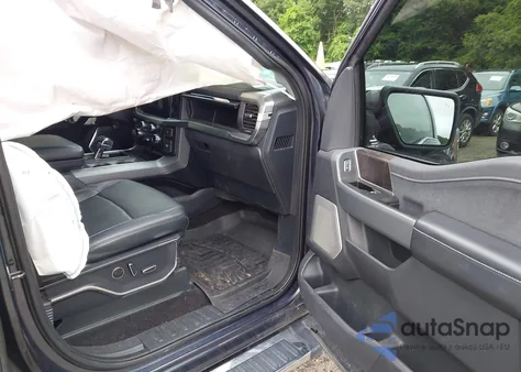 2021 Ford F-150 Lariat from USA, damaged, VIN 1FTFW1ED3MFC68280